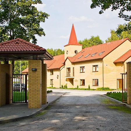 Отель Uroczysko Porszewice - Osrodek Konferencyjno-Rekolekcyjny Пабьянице Экстерьер фото
