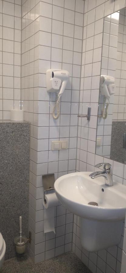 Отель Uroczysko Porszewice - Osrodek Konferencyjno-Rekolekcyjny Пабьянице Экстерьер фото