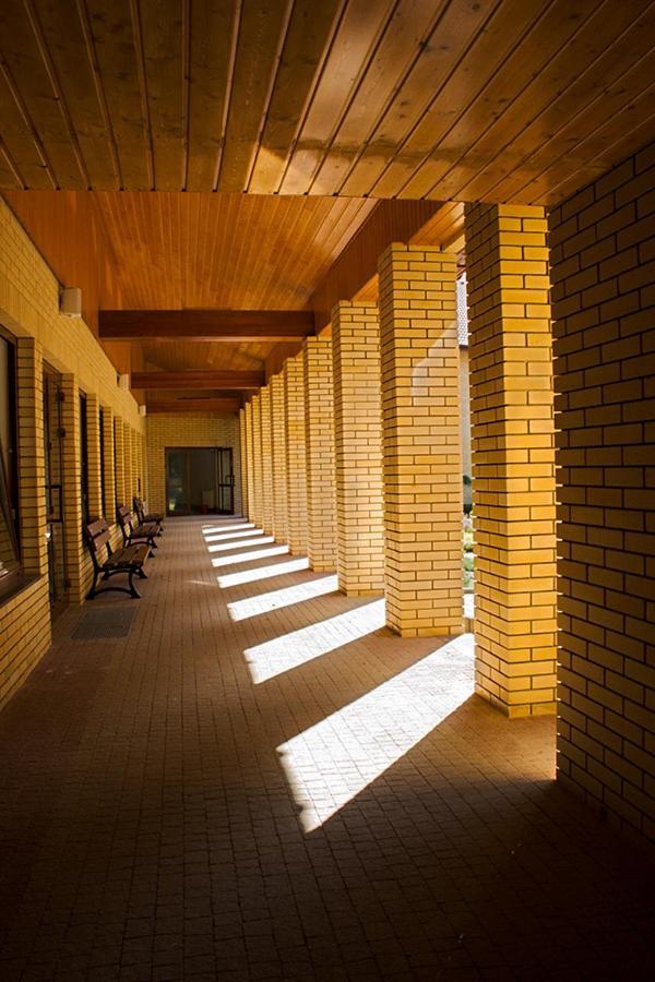 Отель Uroczysko Porszewice - Osrodek Konferencyjno-Rekolekcyjny Пабьянице Экстерьер фото